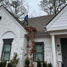 Commercial Gutter Cleaning in Sandy Springs, Georgia